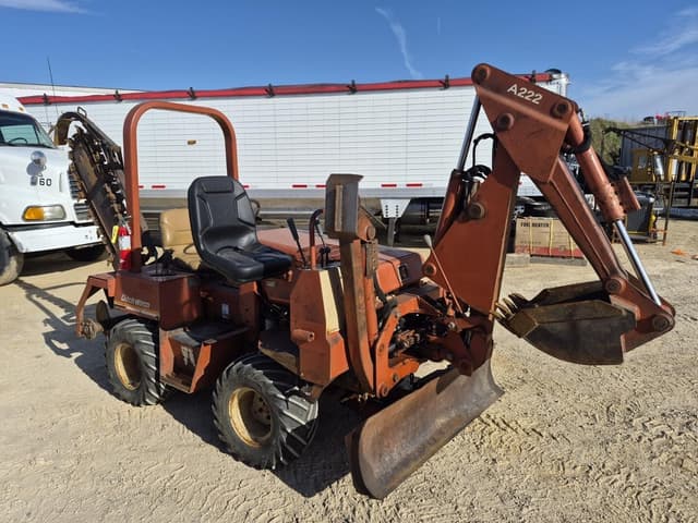 Image of Ditch Witch 3500 equipment image 2