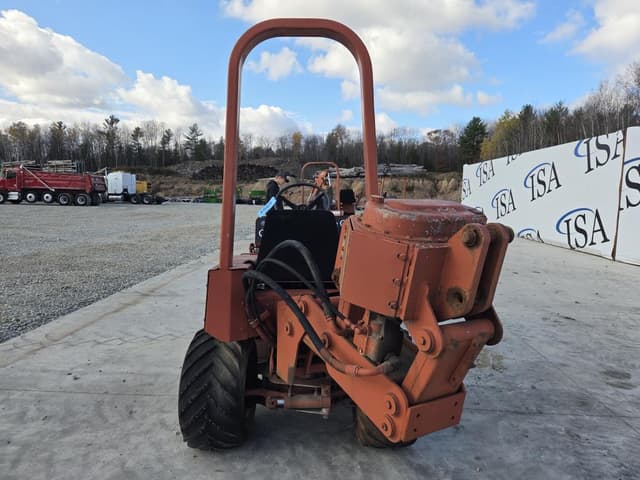 Image of Ditch Witch 350SX equipment image 3