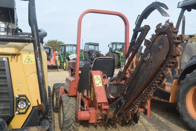 Image of Ditch Witch 3700 equipment image 1