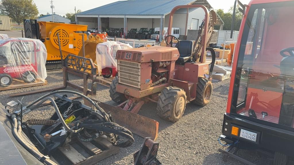 Image of Ditch Witch 3700 Primary image