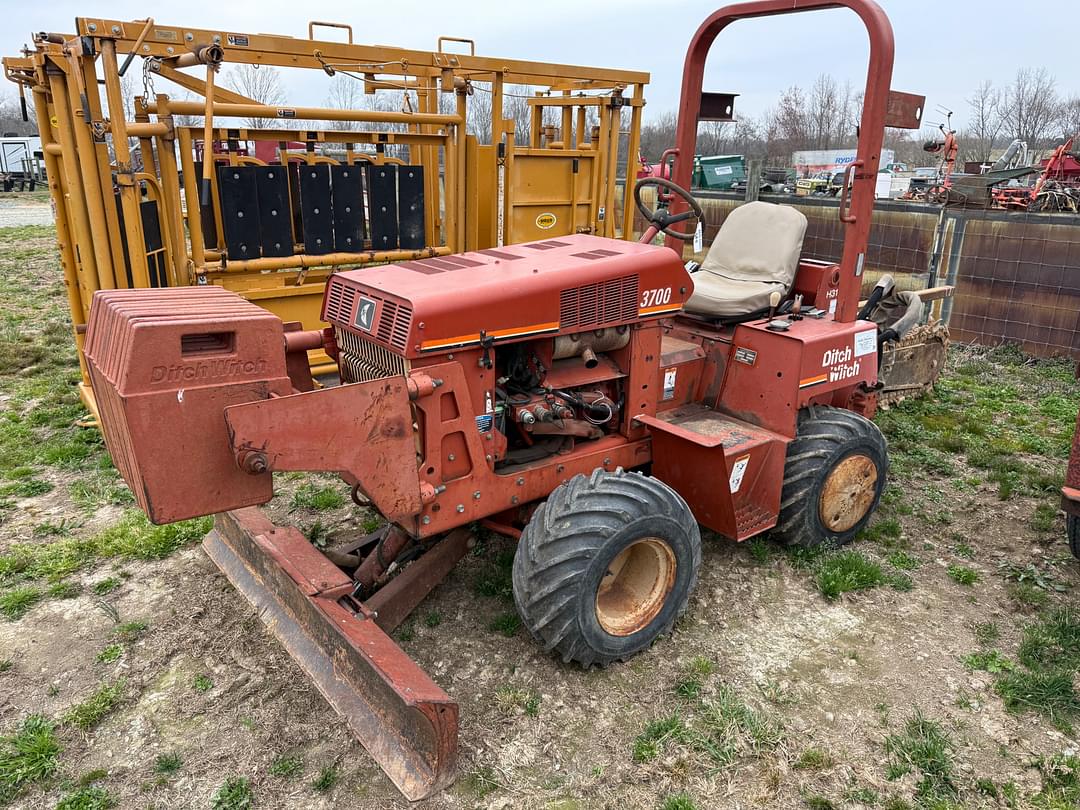 Image of Ditch Witch 3700 Primary image