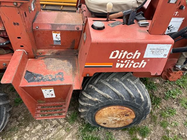 Image of Ditch Witch 3700 equipment image 3