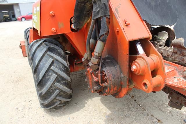 Image of Ditch Witch 3700DD equipment image 4