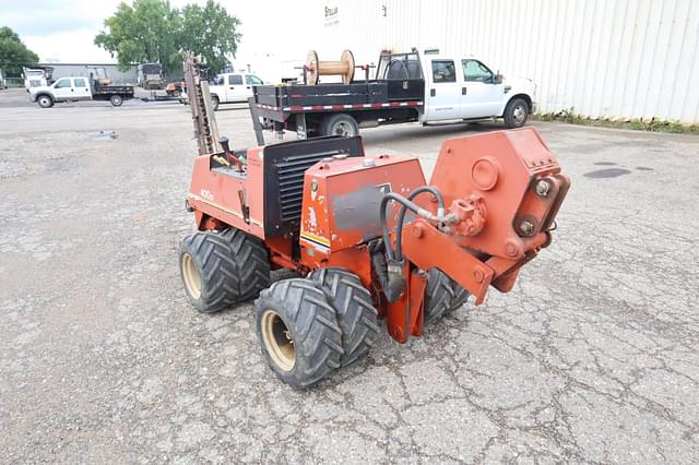 Image of Ditch Witch 400SXD equipment image 2