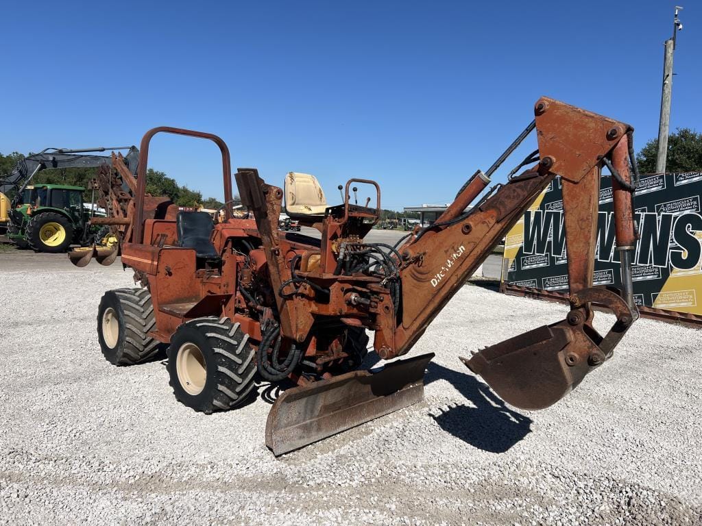 Ditch Witch 4010 Equipment Image0