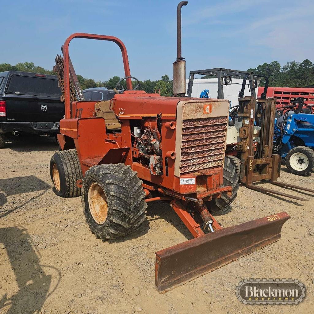Ditch Witch 4010 Equipment Image0