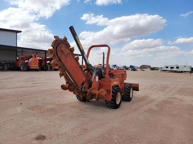Image of Ditch Witch 4500 equipment image 4