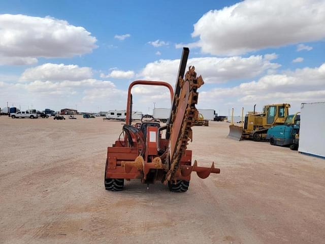 Image of Ditch Witch 4500 equipment image 3