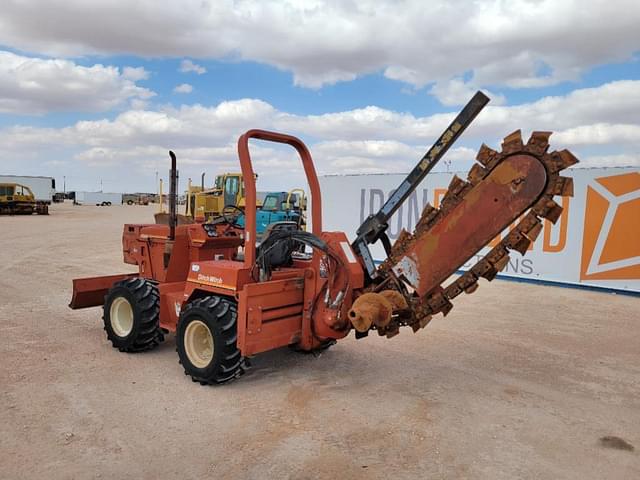 Image of Ditch Witch 4500 equipment image 2