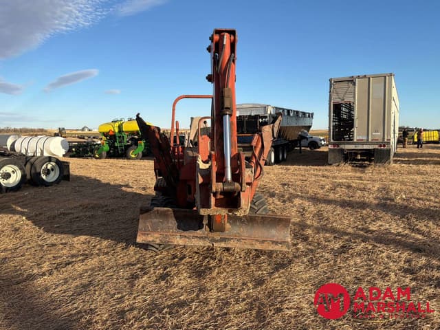 Image of Ditch Witch 5010 equipment image 2