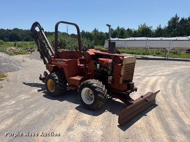 Image of Ditch Witch 5010 equipment image 2