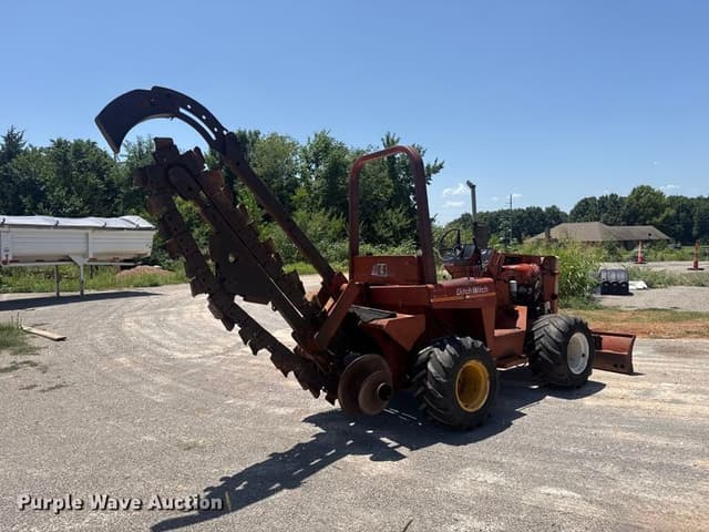 Image of Ditch Witch 5010 equipment image 4