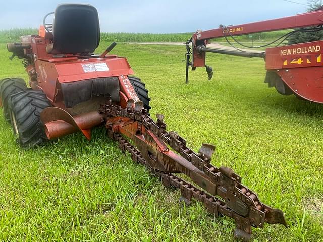 Image of Ditch Witch 20J equipment image 3