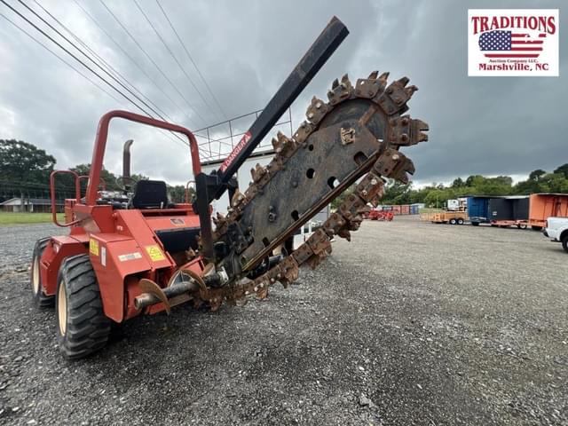 Image of Ditch Witch 7020 equipment image 4