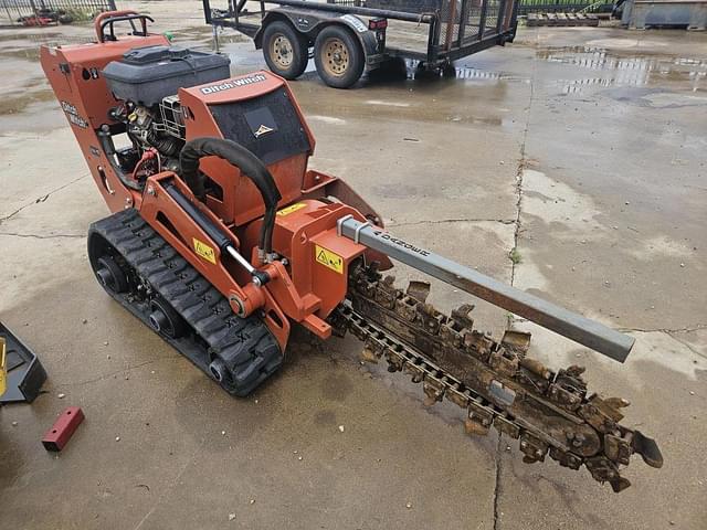 Image of Ditch Witch C16X equipment image 2