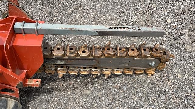 Image of Ditch Witch C16X equipment image 4