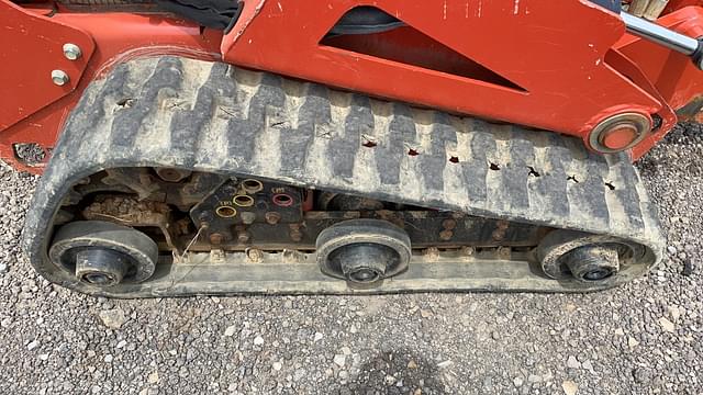 Image of Ditch Witch C16X equipment image 3