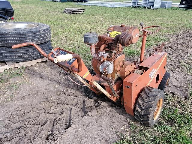 Image of Ditch Witch C99 equipment image 2