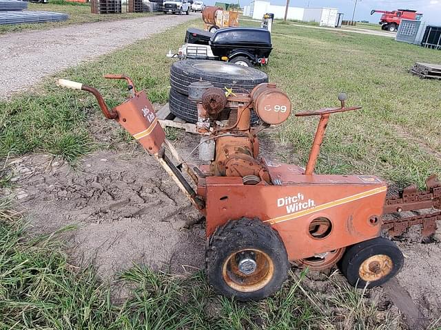 Image of Ditch Witch C99 equipment image 3