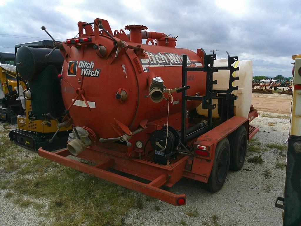 Image of Ditch Witch FX30 Image 1