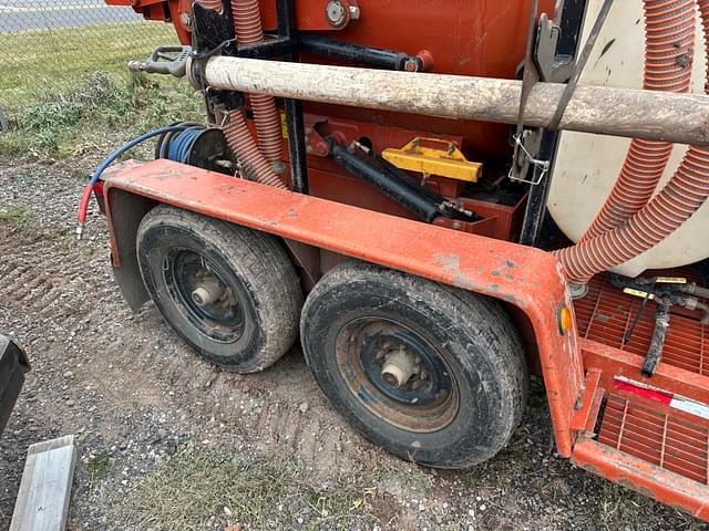 Image of Ditch Witch FX30 equipment image 3