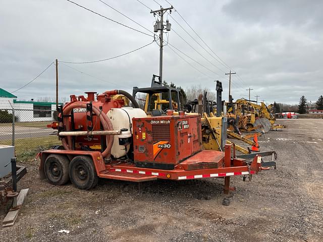 Image of Ditch Witch FX30 equipment image 1