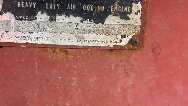 Image of Ditch Witch J20D equipment image 3