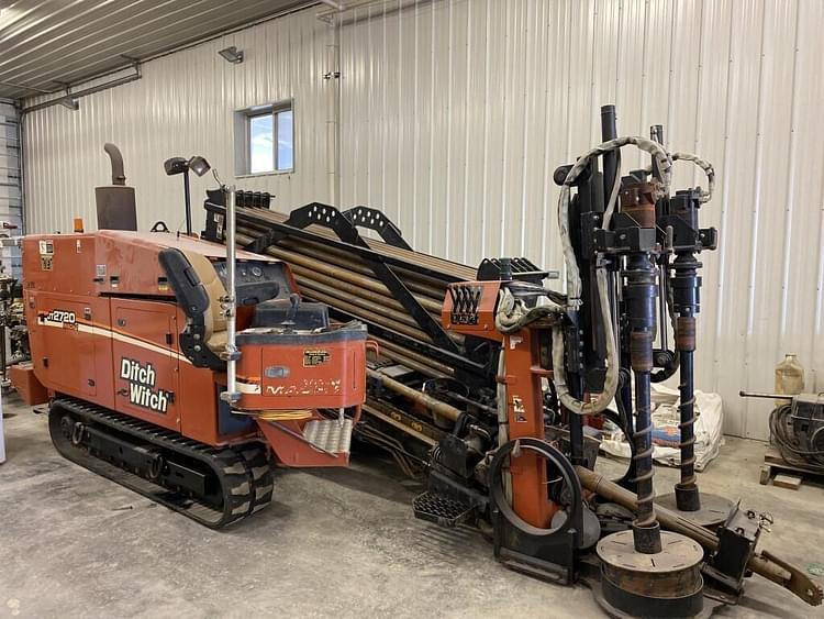 Main image Ditch Witch JT2720 0