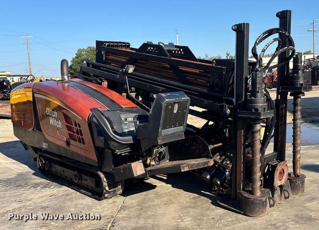 Image of Ditch Witch JT3020 equipment image 2