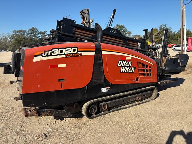 Image of Ditch Witch JT3020 equipment image 4