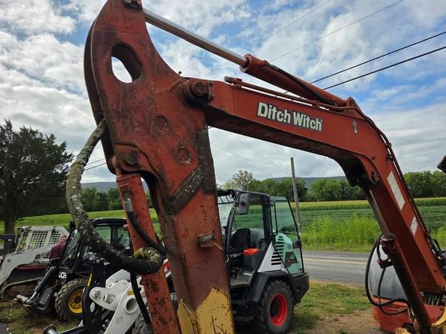 Image of Ditch Witch MX502 equipment image 2