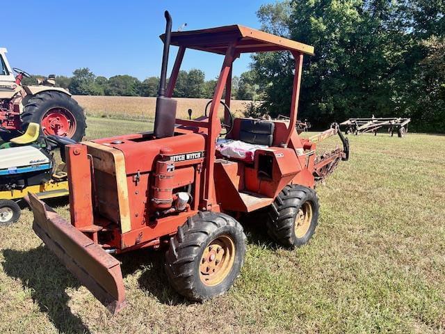 Image of Ditch Witch R30 Image 0