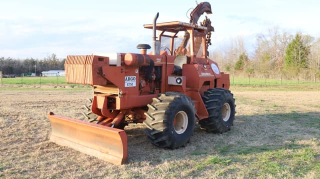 Image of Ditch Witch R100 equipment image 4