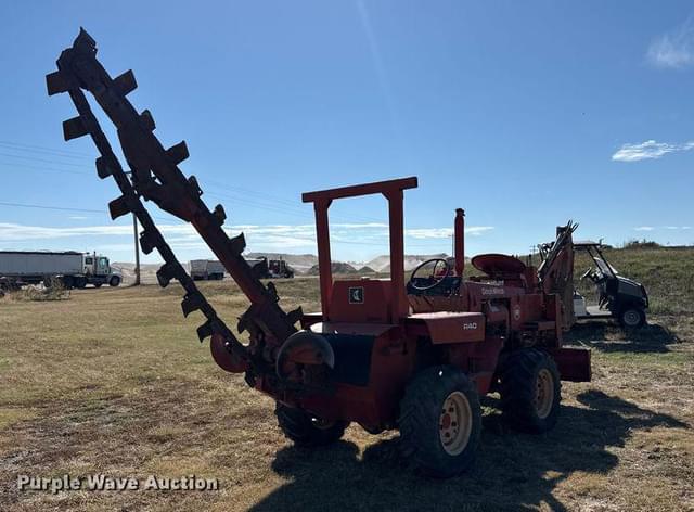 Image of Ditch Witch R40 equipment image 4