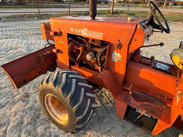 Image of Ditch Witch R40G equipment image 3