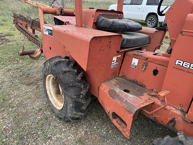Image of Ditch Witch R65 equipment image 4