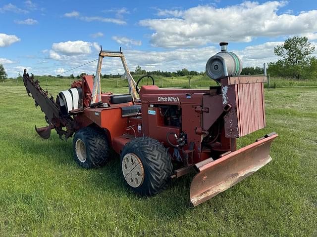 Image of Ditch Witch R65 equipment image 1