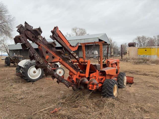 Image of Ditch Witch R65 equipment image 2