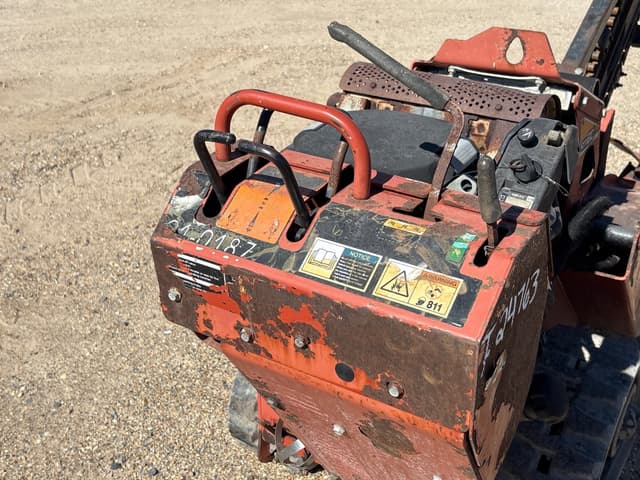 Image of Ditch Witch RT20 equipment image 4