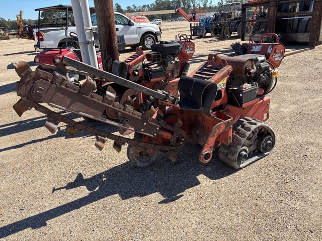 Image of Ditch Witch RT20 equipment image 2