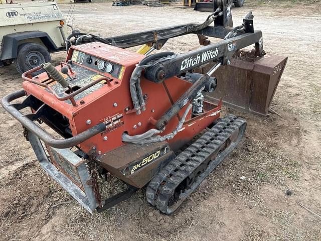 Image of Ditch Witch SK500 equipment image 4