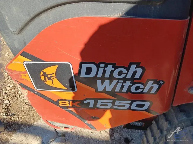 Image of Ditch Witch SK1550 equipment image 4