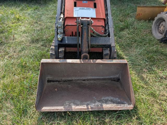 Image of Ditch Witch SK350 equipment image 4