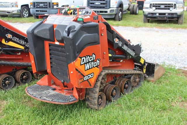 Image of Ditch Witch SK600 equipment image 3