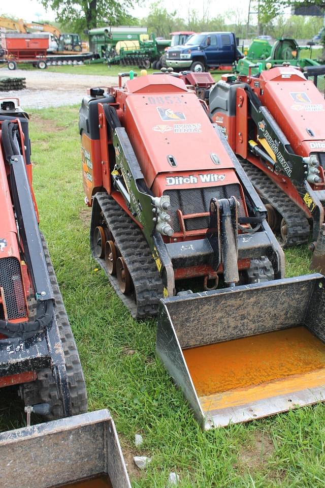 Image of Ditch Witch SK600 equipment image 2