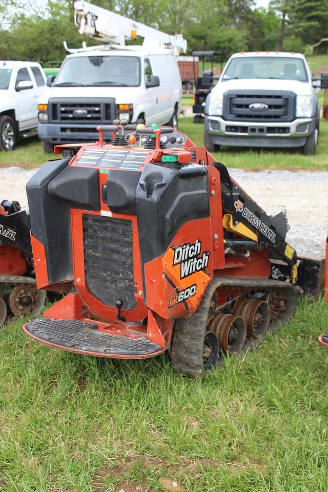 Image of Ditch Witch SK600 equipment image 2