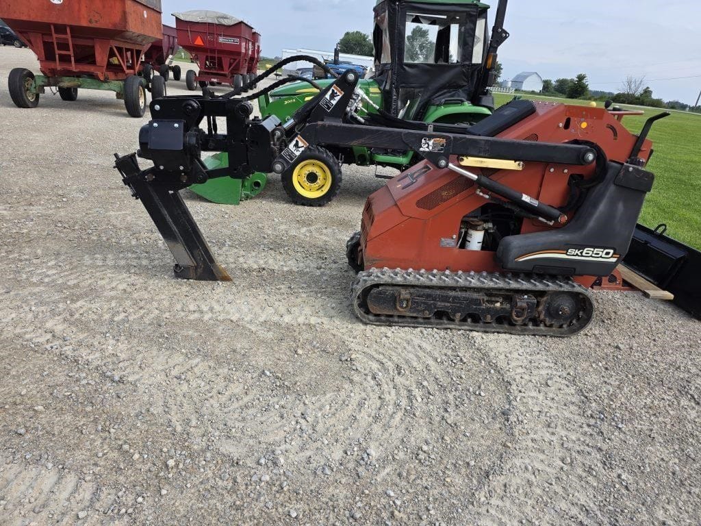 Ditch Witch SK650 Equipment Image0