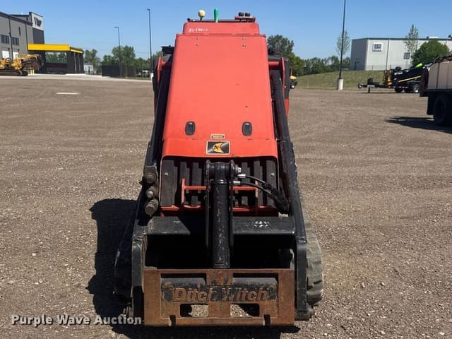 Image of Ditch Witch SK755 equipment image 1