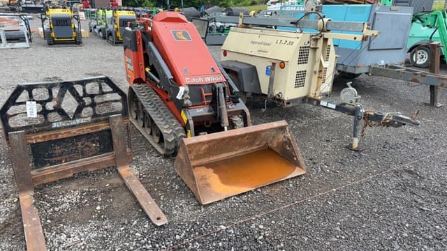 Image of Ditch Witch SK800 equipment image 2