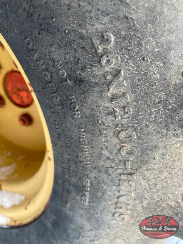 Image of Ditch Witch J20 equipment image 4